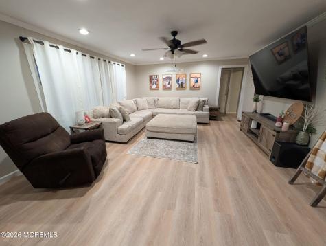 1155 Steamer Avenue Manahawkin NJ 08050