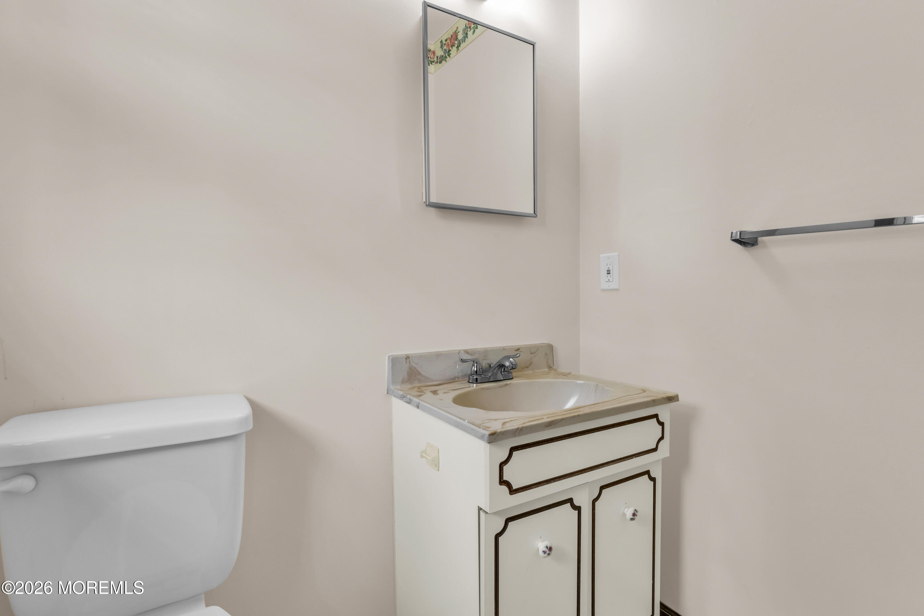 1118 Longboat Avenue Beachwood NJ 08722