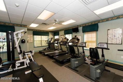 35 Meadows Lane Whiting NJ 08759