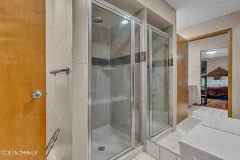 8 Ross Court Oakhurst NJ 07755