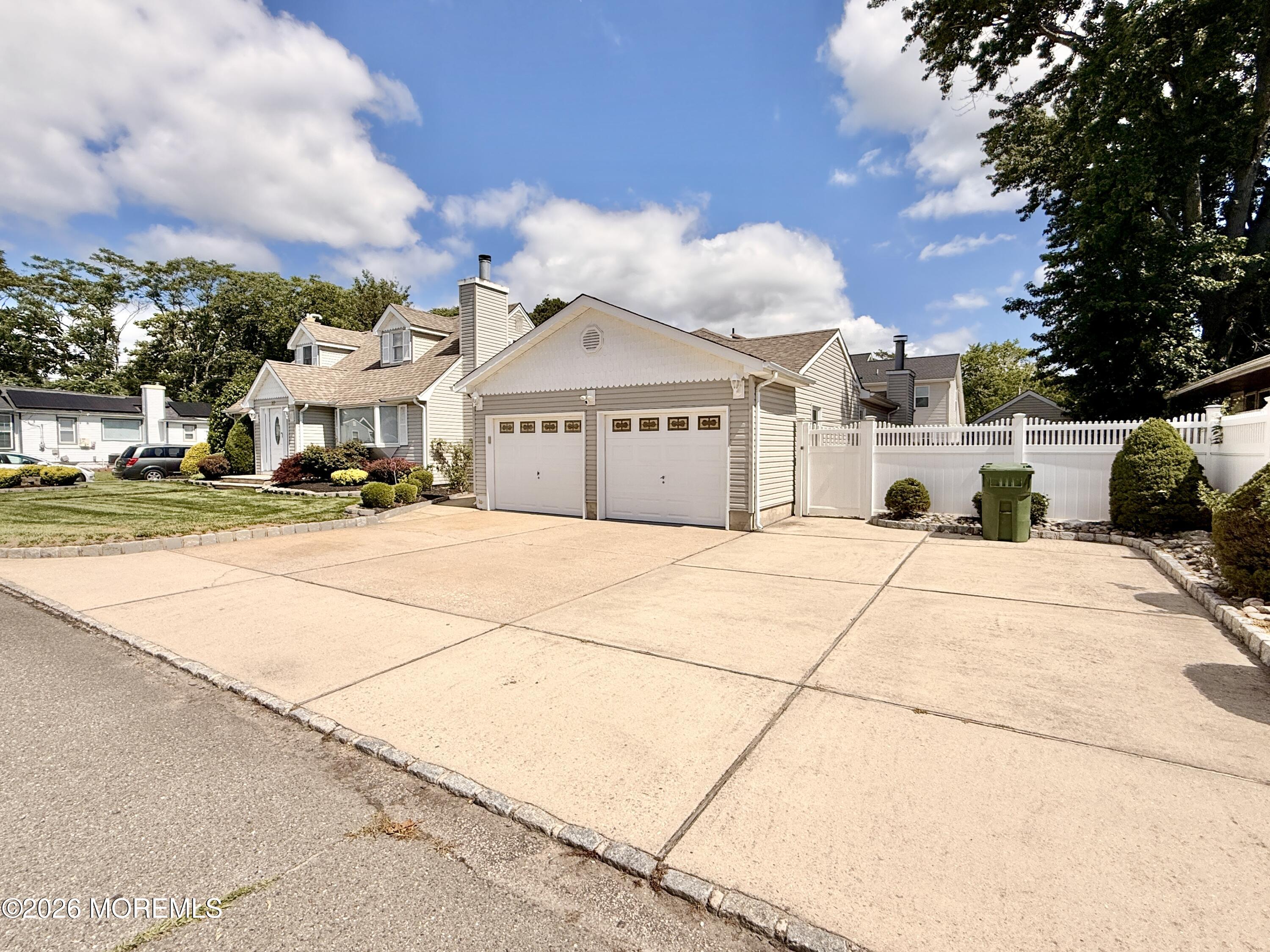 27 3rd Avenue Toms River NJ 08757