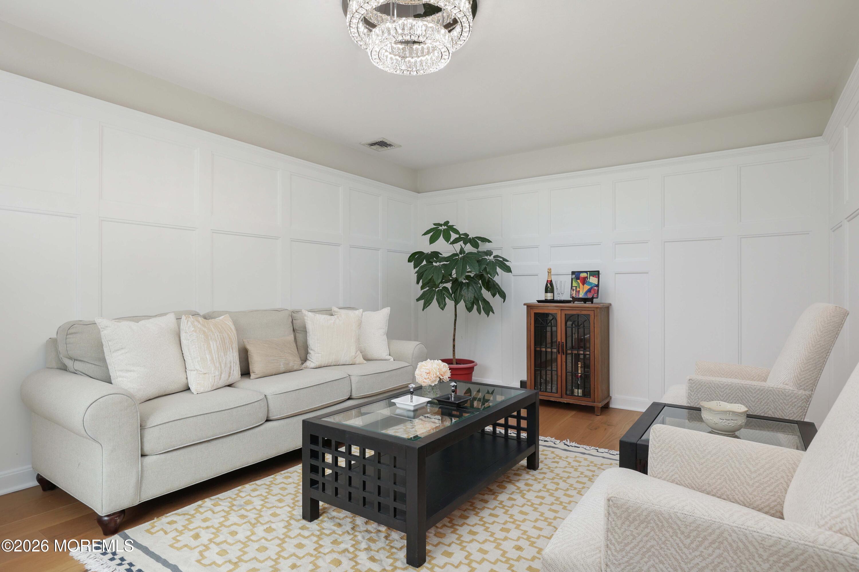 16 Woodhollow Drive Holmdel NJ 07733