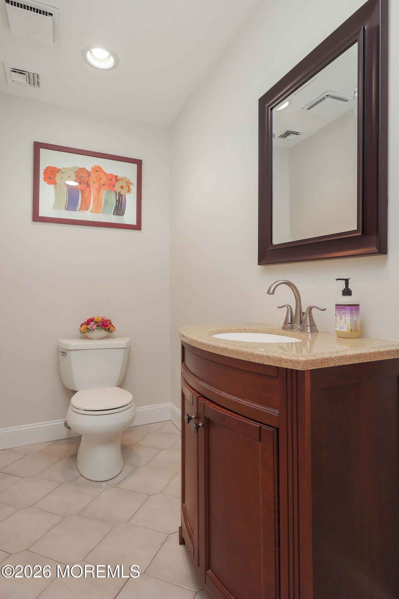 16 Woodhollow Drive Holmdel NJ 07733