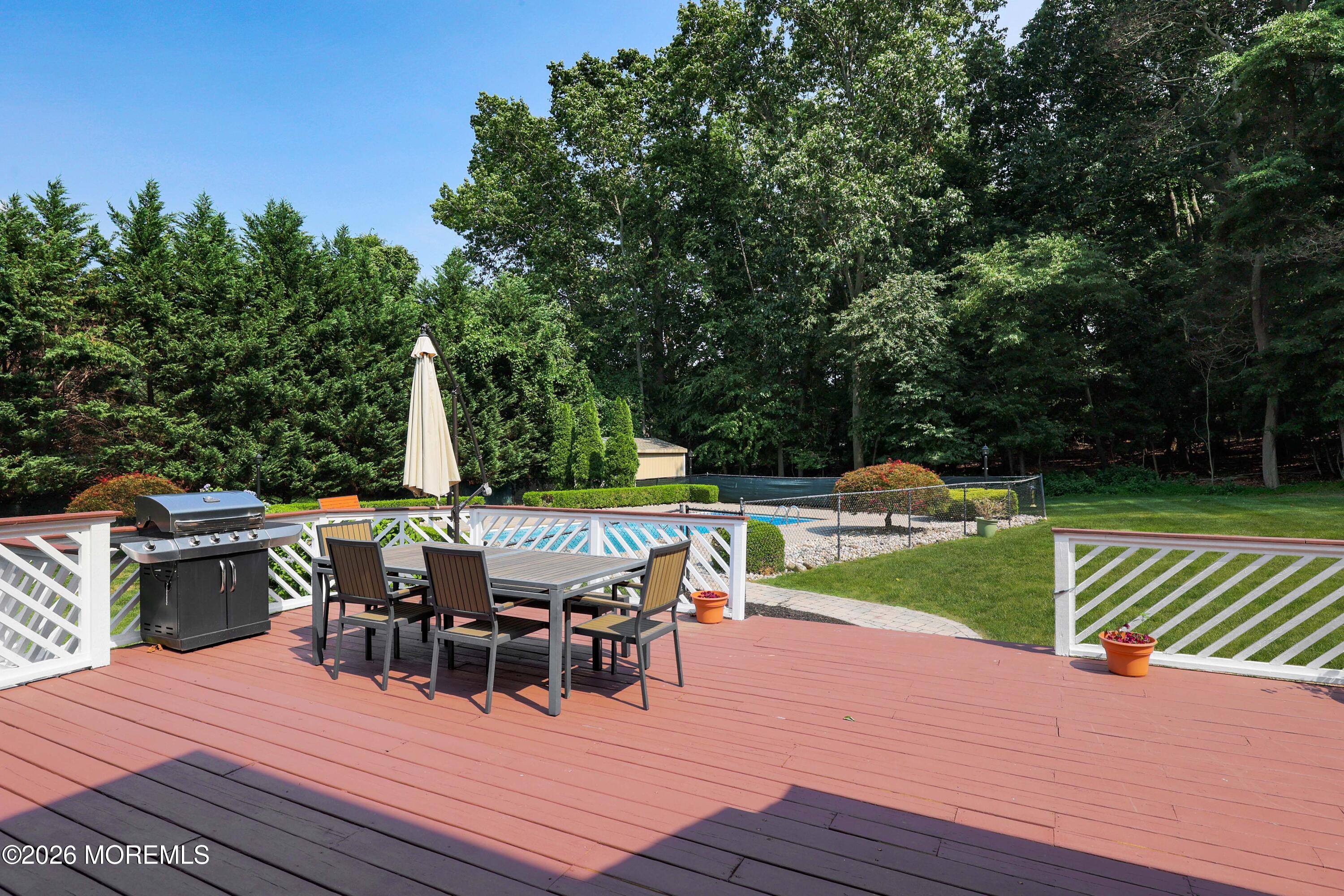 16 Woodhollow Drive Holmdel NJ 07733