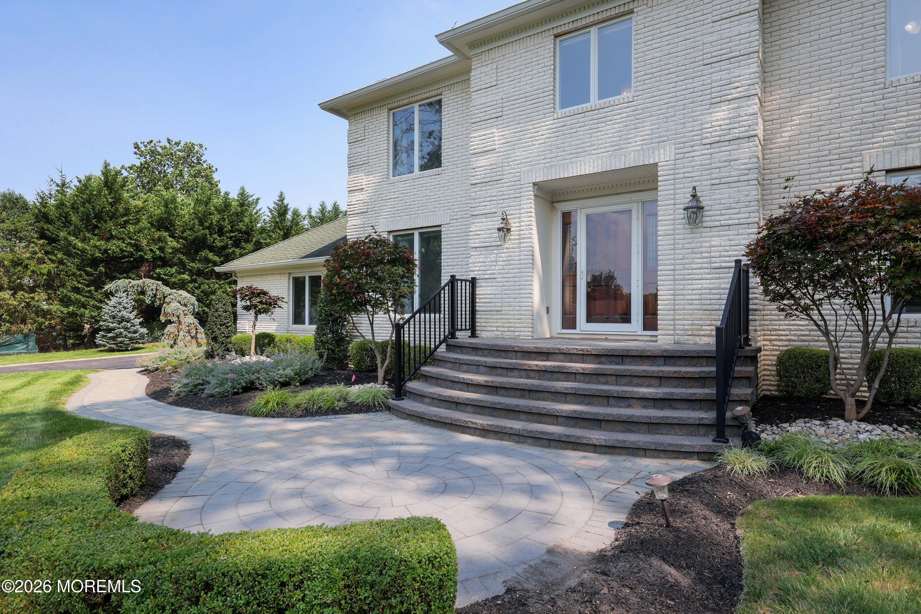 16 Woodhollow Drive Holmdel NJ 07733