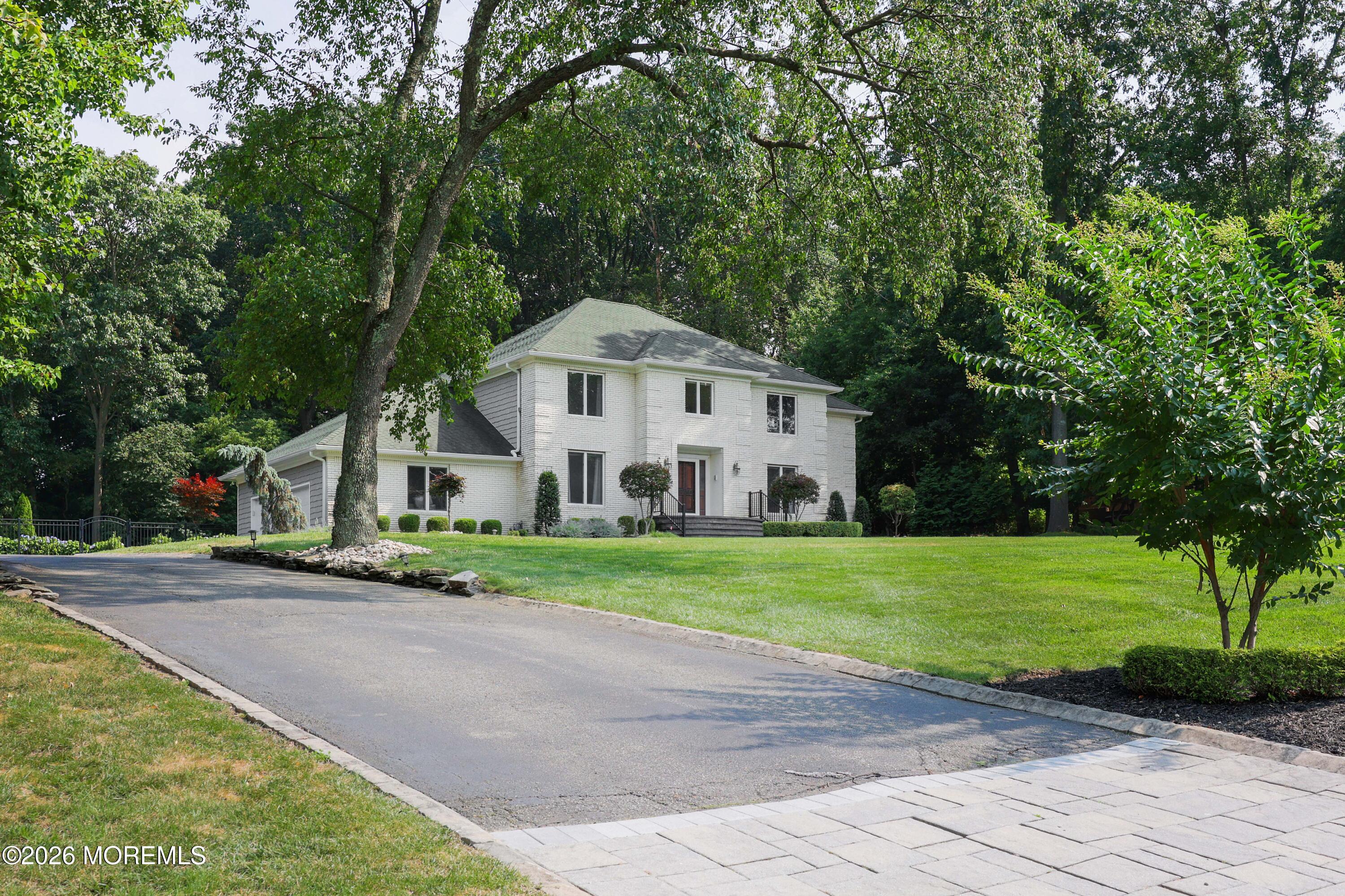 16 Woodhollow Drive Holmdel NJ 07733