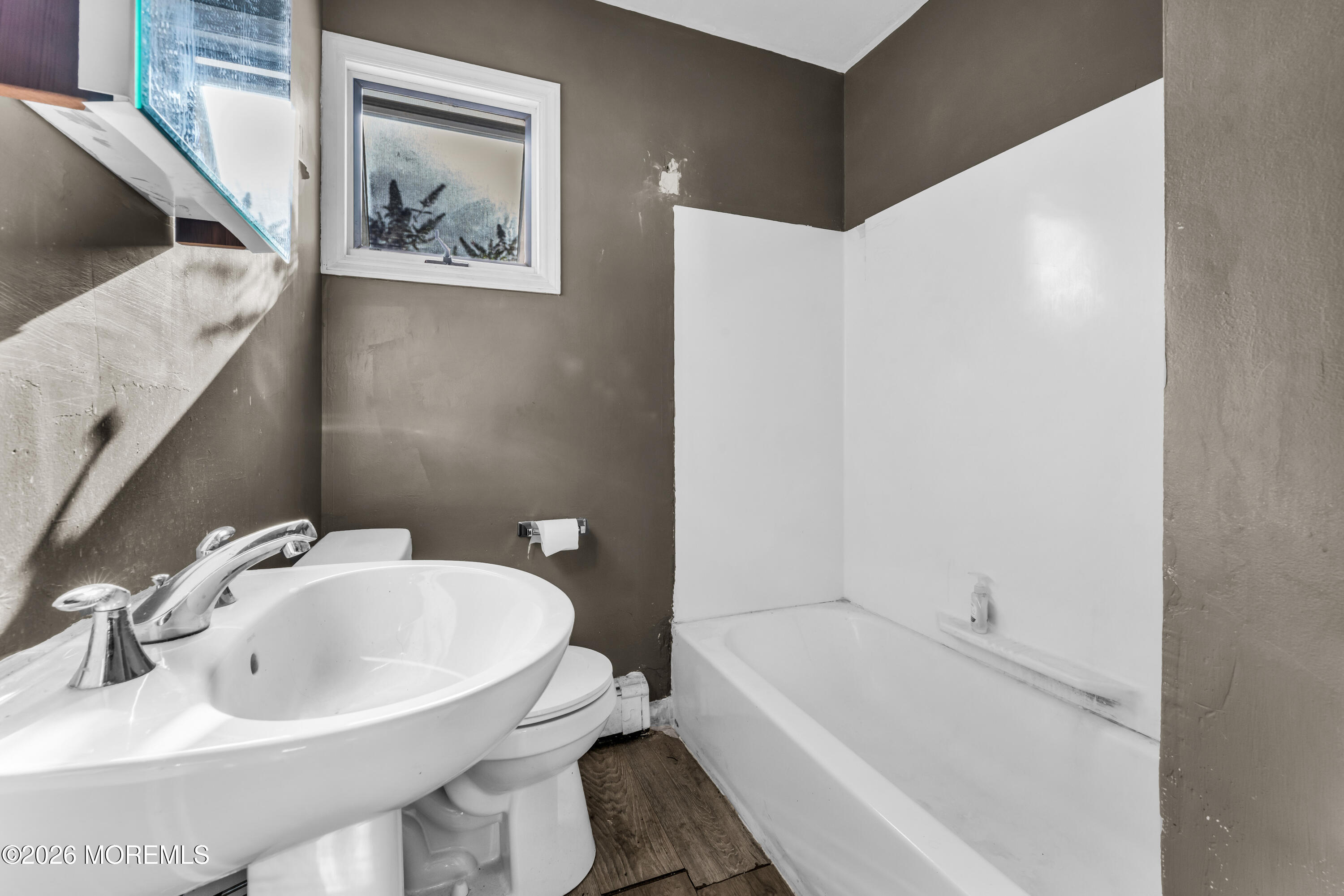 38 East Avenue Atlantic Highlands NJ 07716
