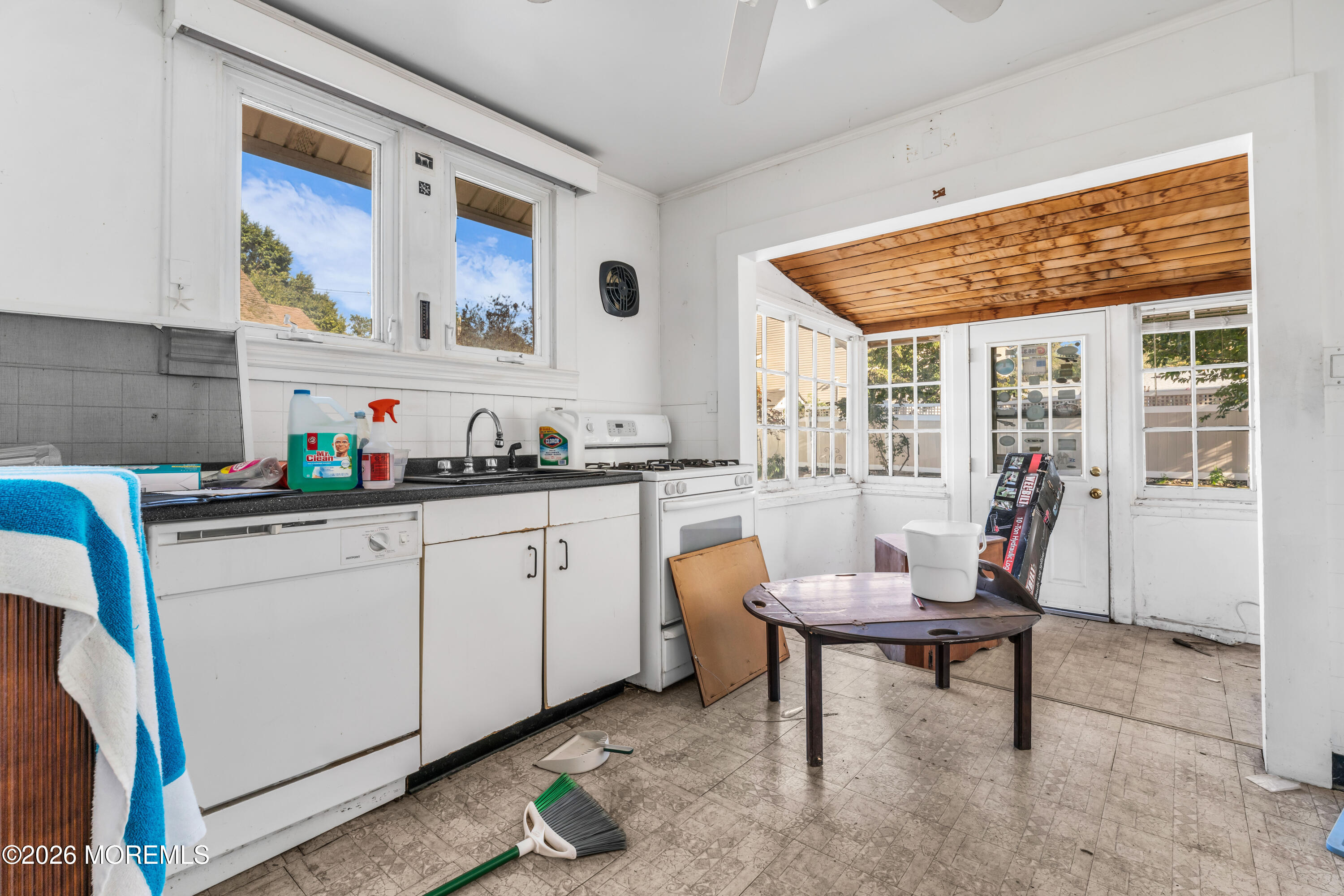 38 East Avenue Atlantic Highlands NJ 07716