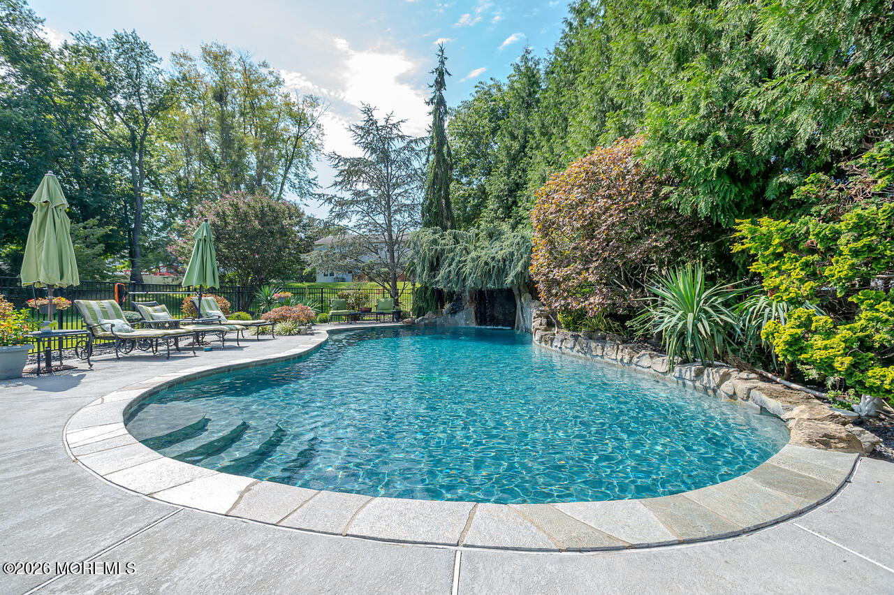 3 Calgary Circle Morganville NJ 07751