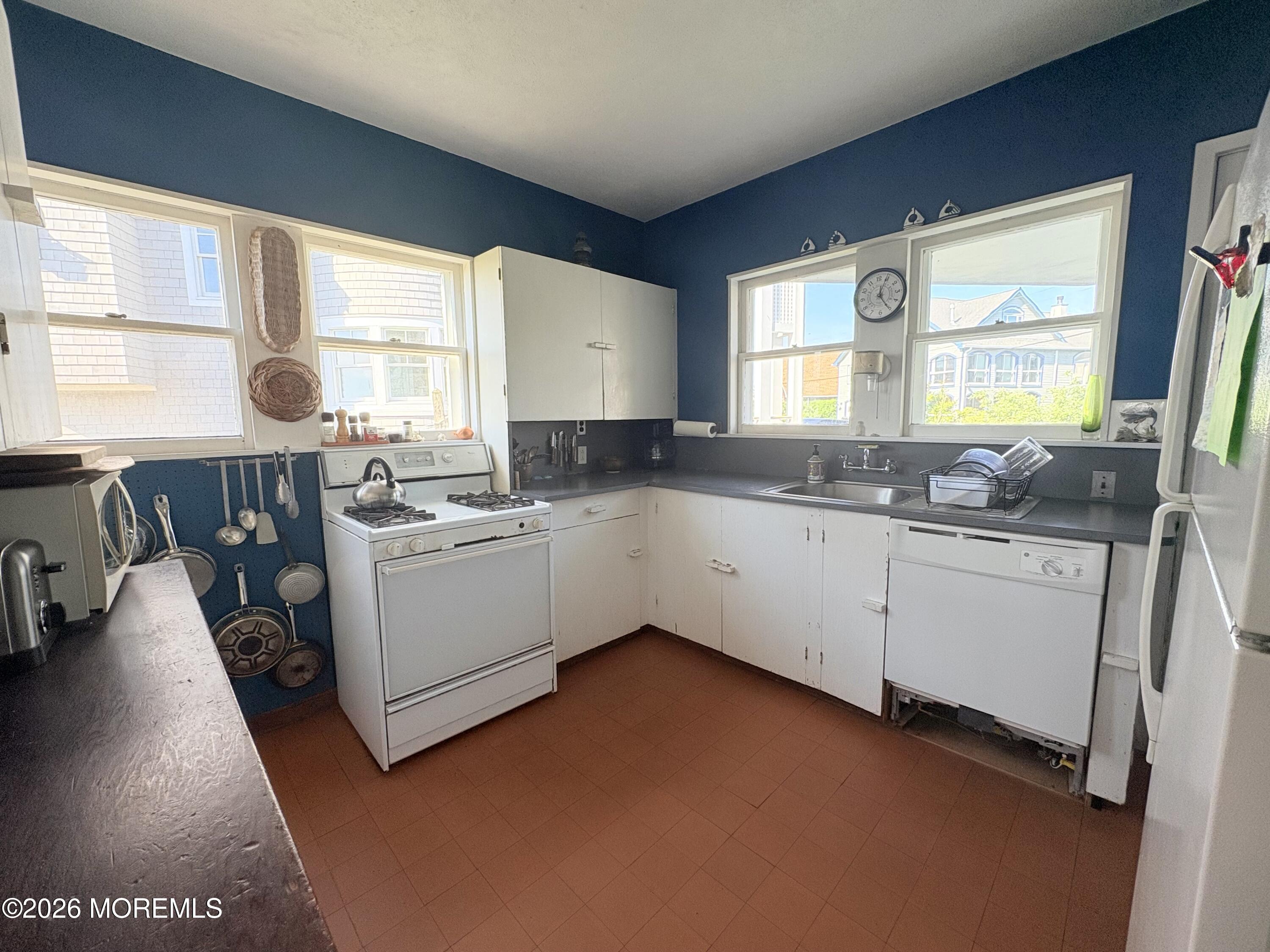 8202 Bay Terrace Harvey Cedars NJ 08008