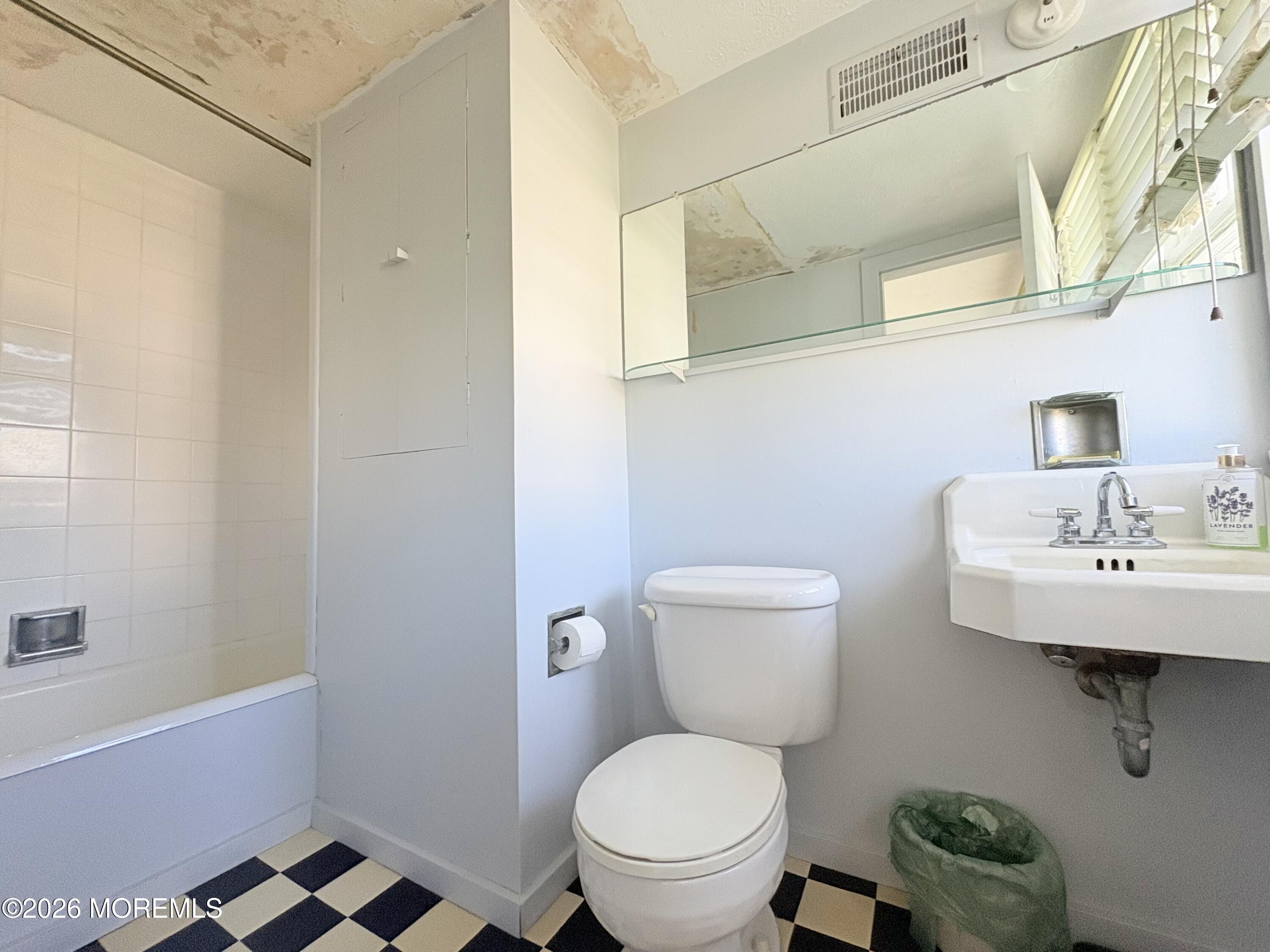 8202 Bay Terrace Harvey Cedars NJ 08008