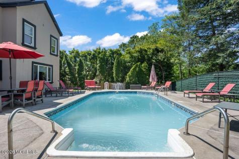 101 Oxford Lane Matawan NJ 07747