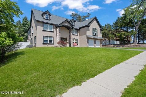 101 Oxford Lane Matawan NJ 07747