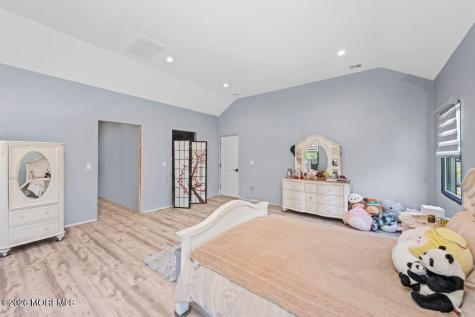 101 Oxford Lane Matawan NJ 07747
