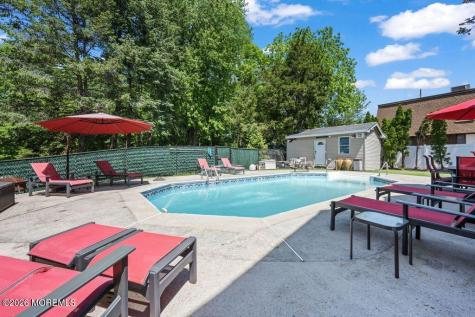 101 Oxford Lane Matawan NJ 07747