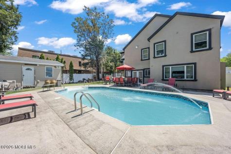 101 Oxford Lane Matawan NJ 07747