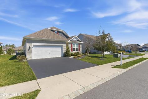 16 Raccoon Lane Barnegat NJ 08005