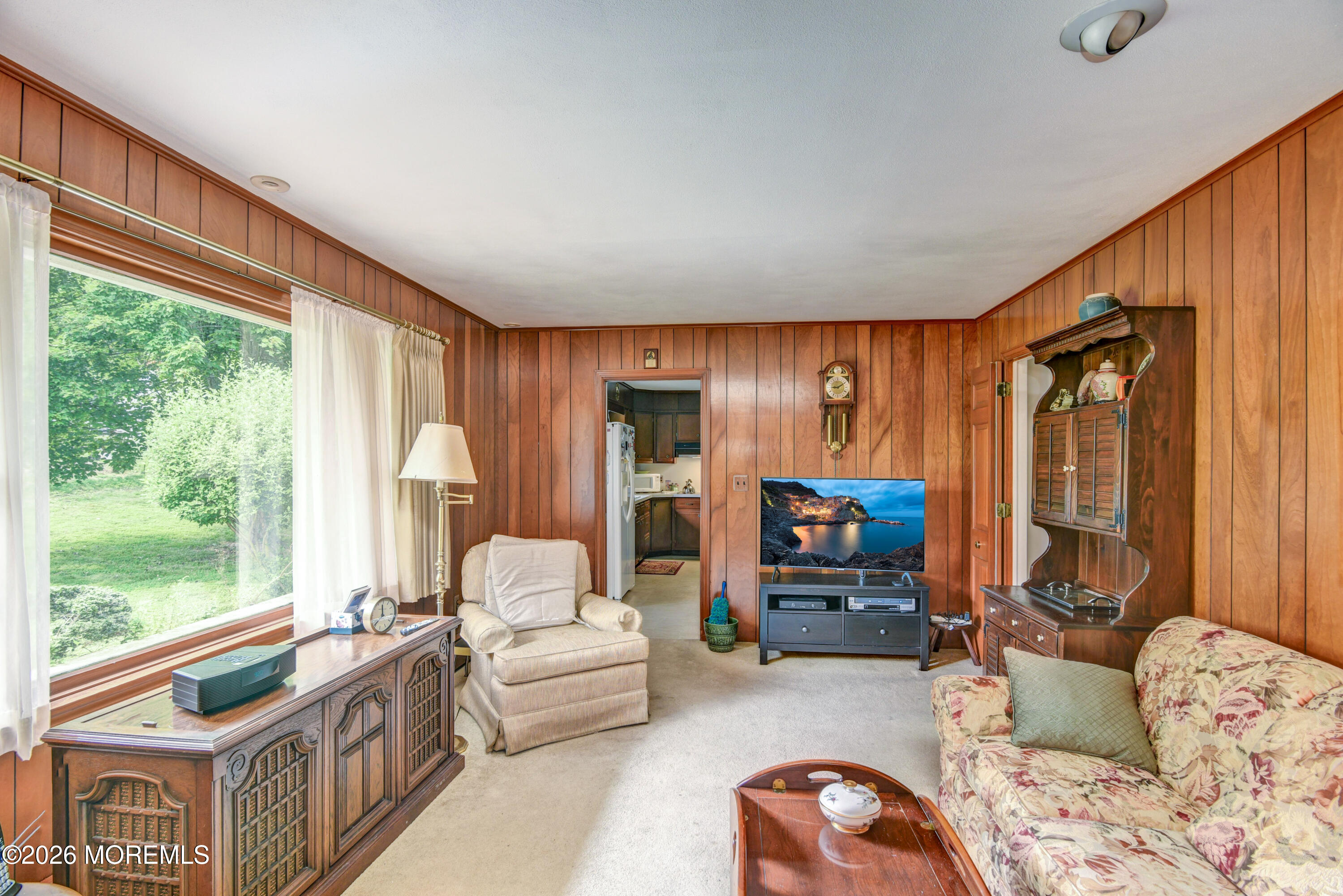 19 Crown Road Ewing NJ 08638