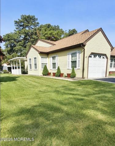 6 Stonybrook Road Whiting NJ 08759