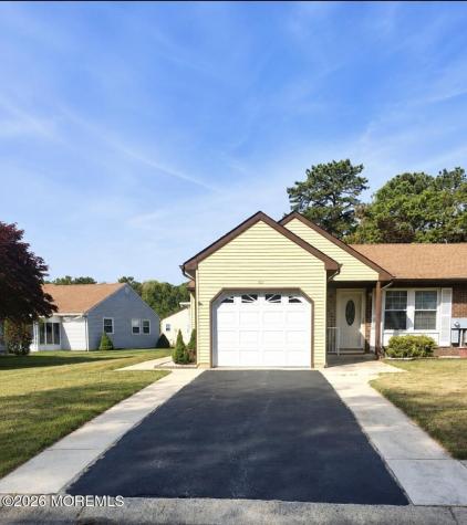 6 Stonybrook Road Whiting NJ 08759