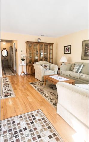 6 Stonybrook Road Whiting NJ 08759
