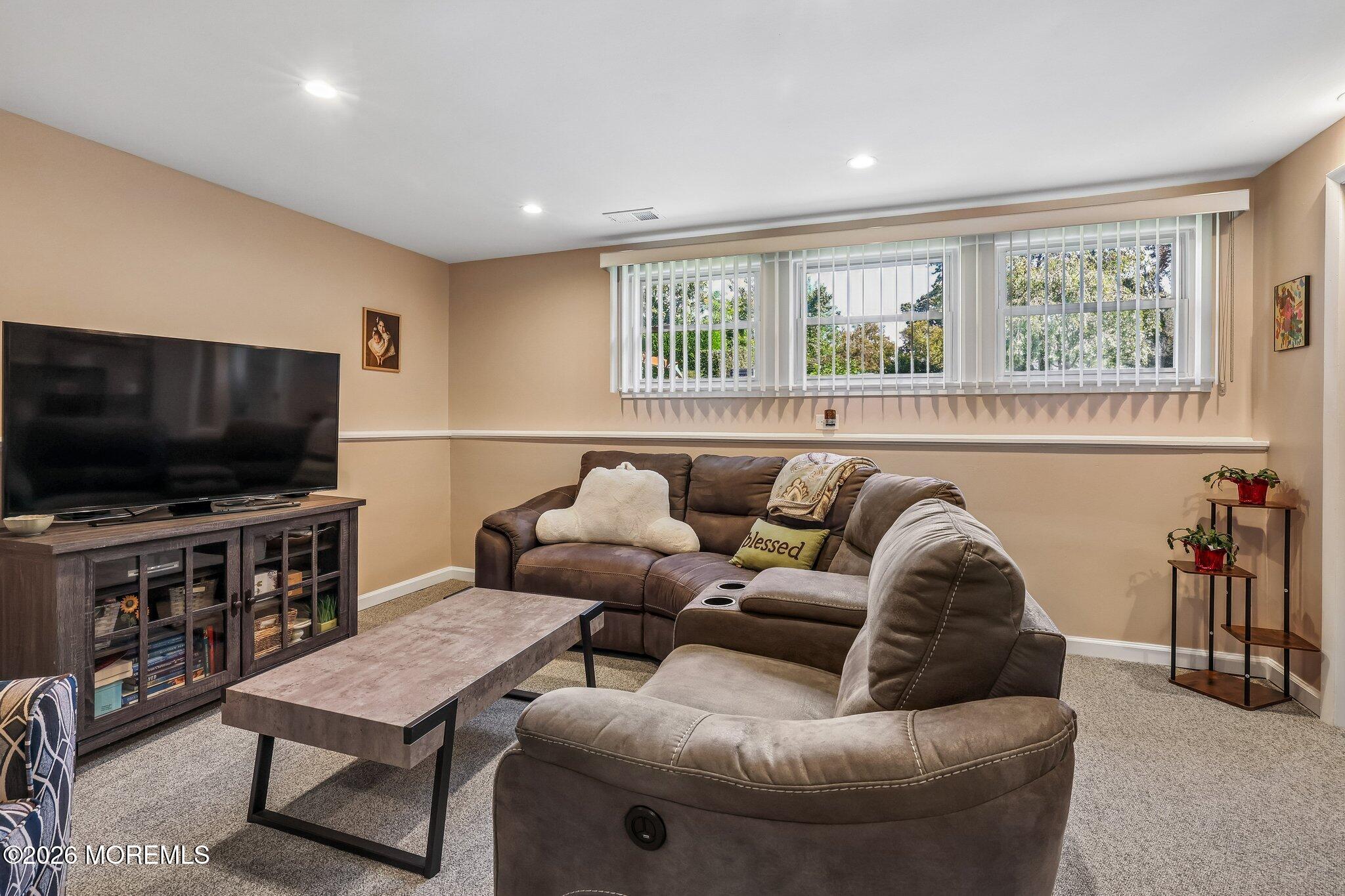 9 Heather Drive Manalapan NJ 07726