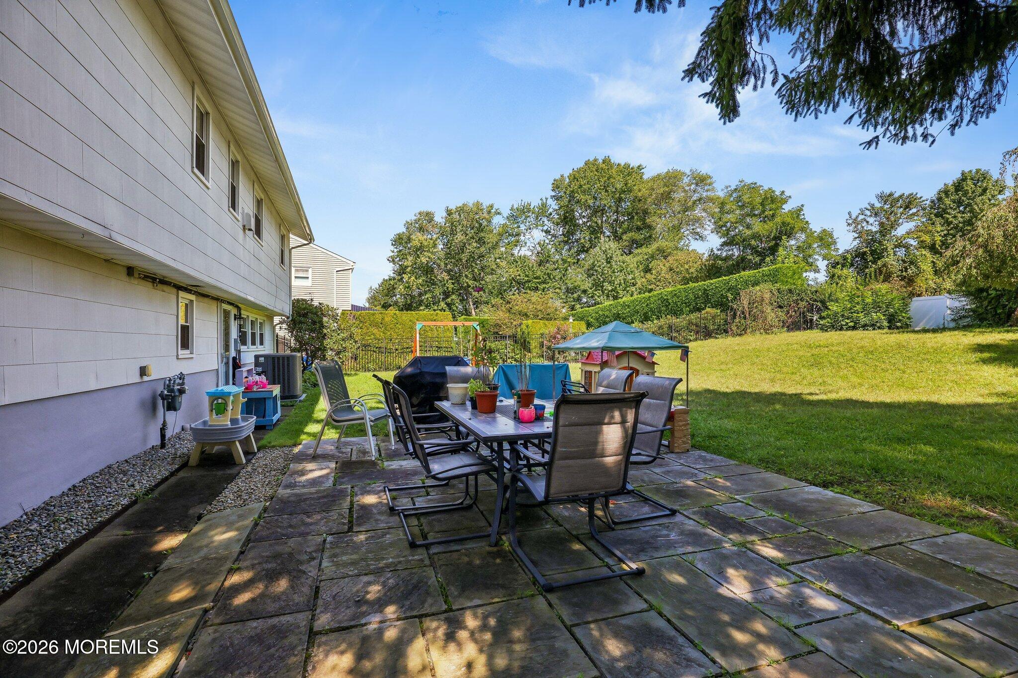 9 Heather Drive Manalapan NJ 07726