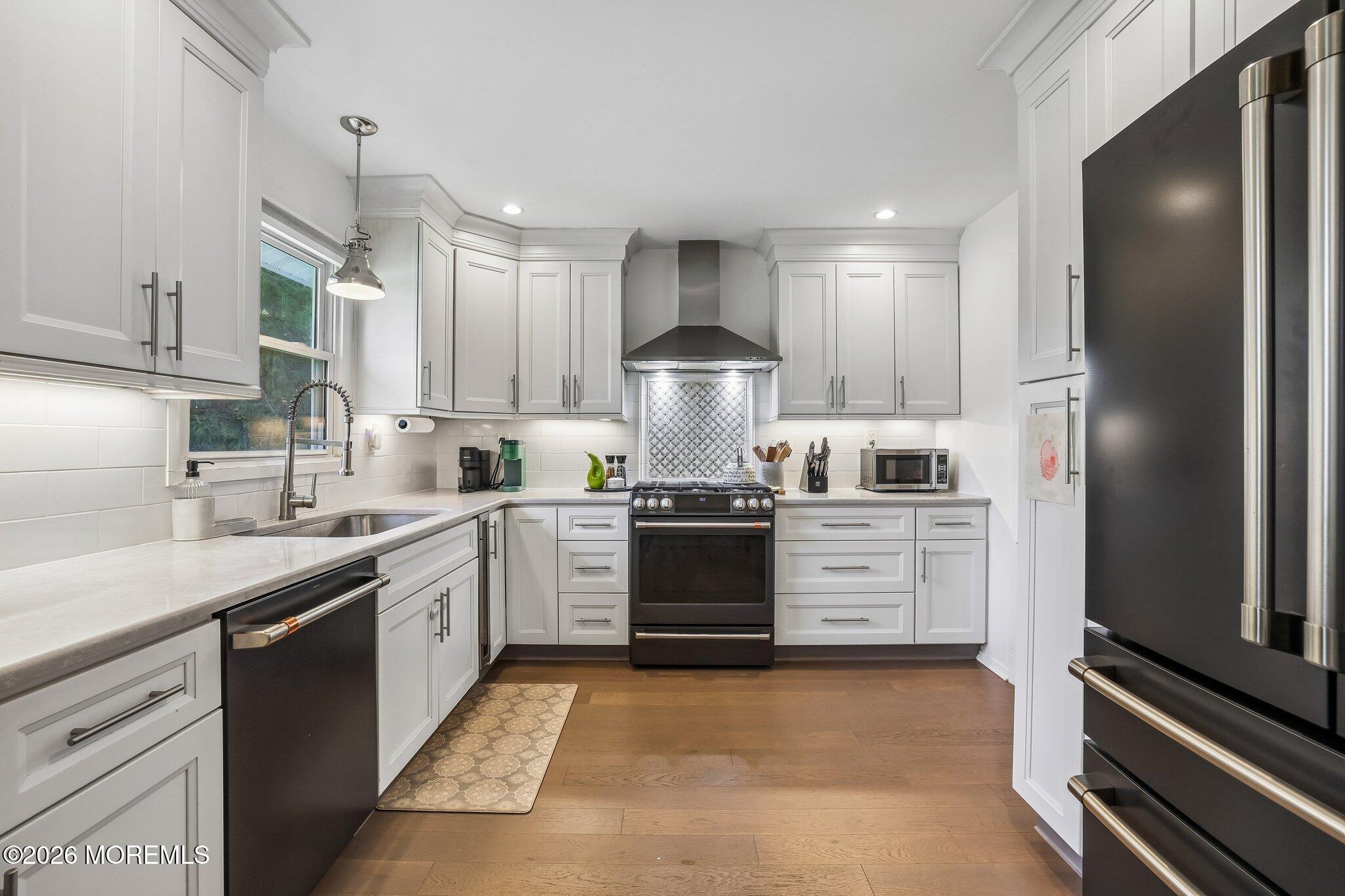 9 Heather Drive Manalapan NJ 07726