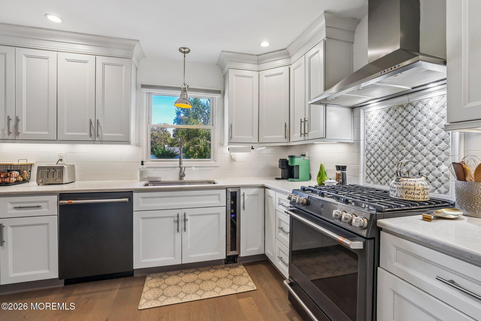 9 Heather Drive Manalapan NJ 07726
