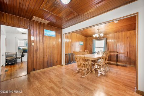 837 Huntington Avenue Pine Beach NJ 08741