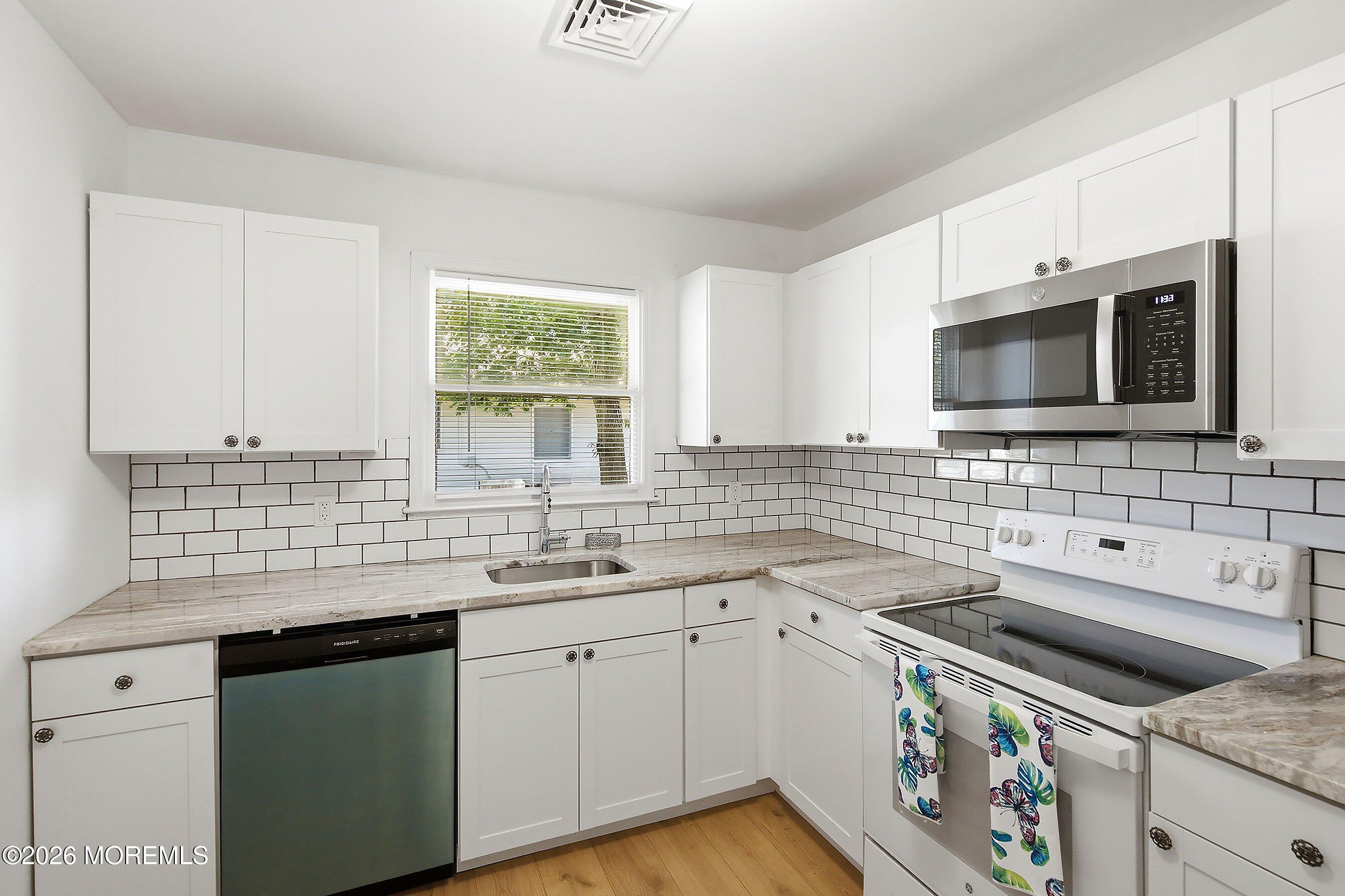 37 Sycamore Road Manahawkin NJ 08050