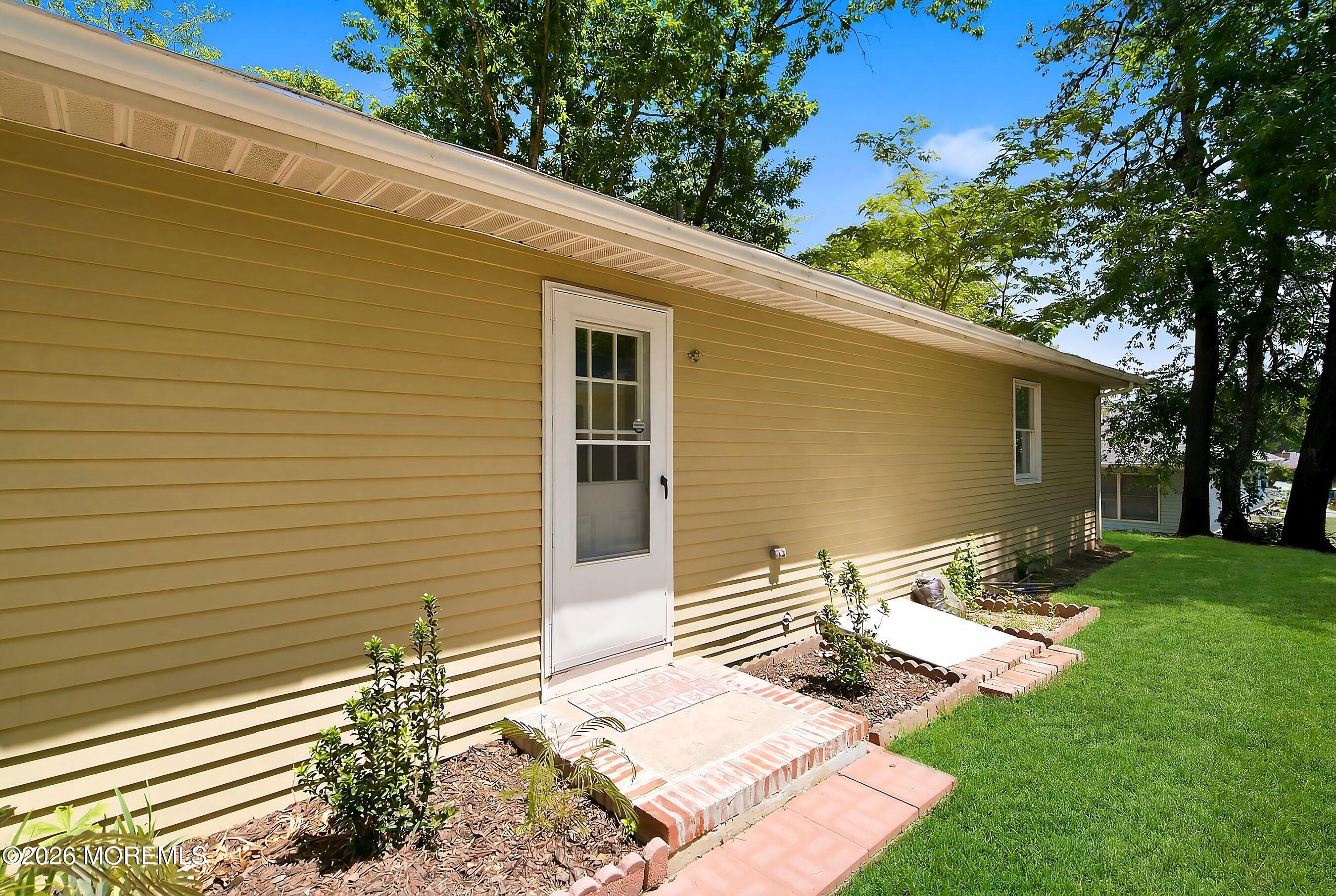 37 Sycamore Road Manahawkin NJ 08050