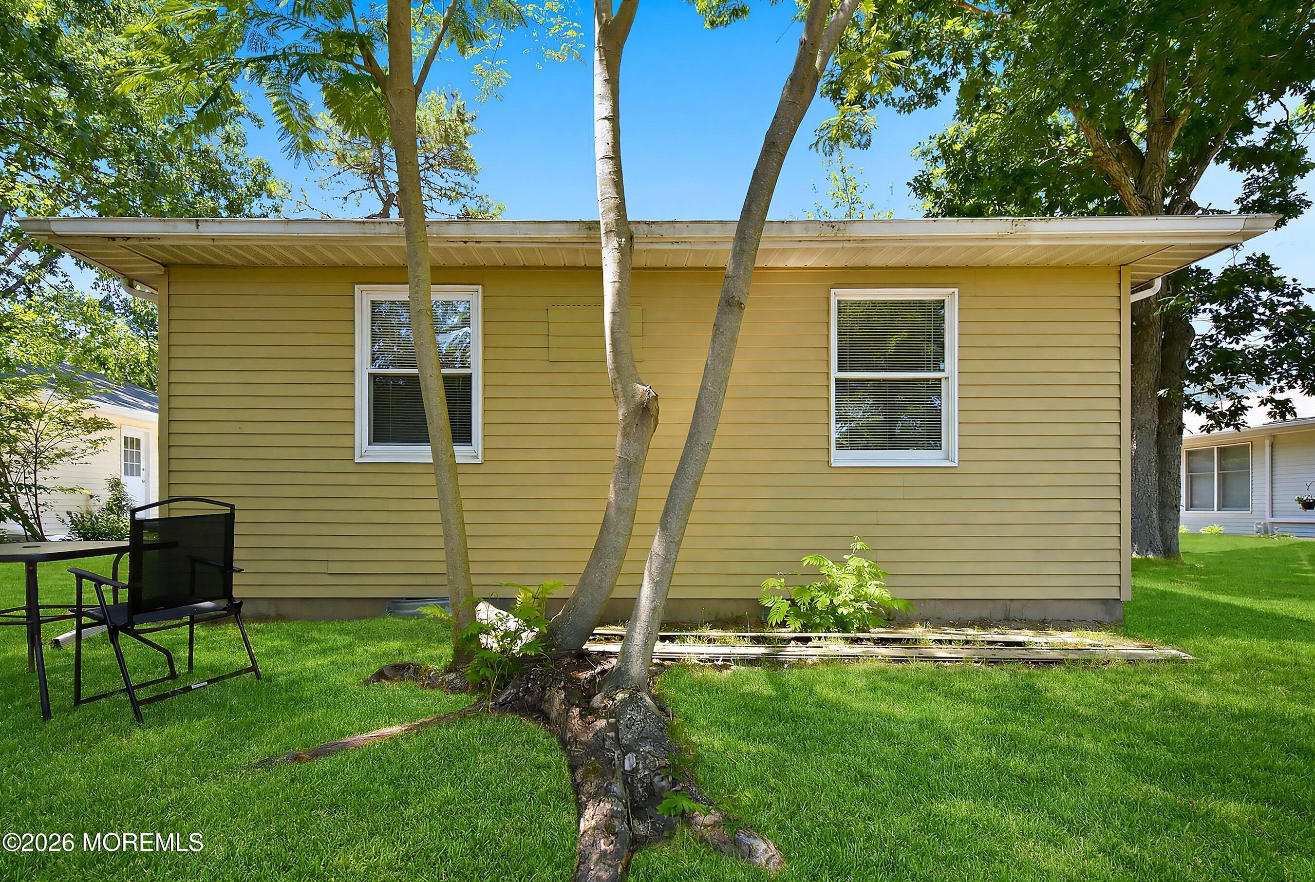 37 Sycamore Road Manahawkin NJ 08050