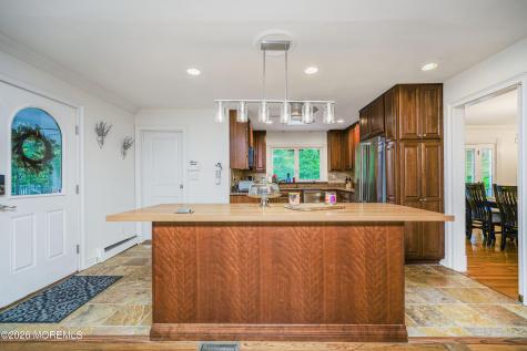 26 Mountainside Drive Colts Neck NJ 07722