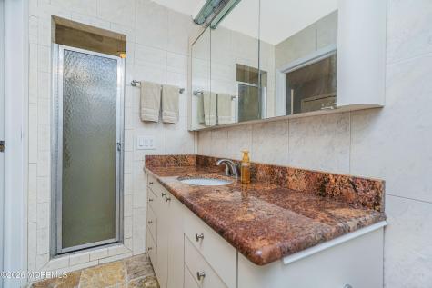 26 Mountainside Drive Colts Neck NJ 07722