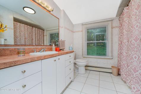 26 Mountainside Drive Colts Neck NJ 07722