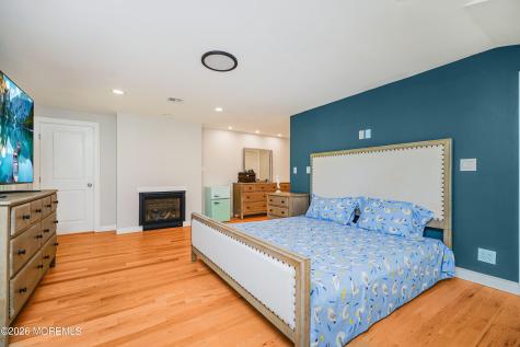 26 Mountainside Drive Colts Neck NJ 07722