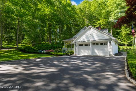 26 Mountainside Drive Colts Neck NJ 07722