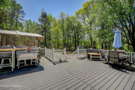 897 Hulses Corner Road Howell NJ 07731