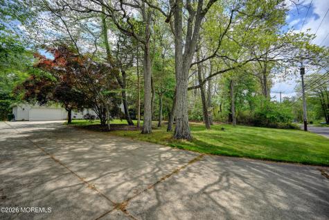 897 Hulses Corner Road Howell NJ 07731