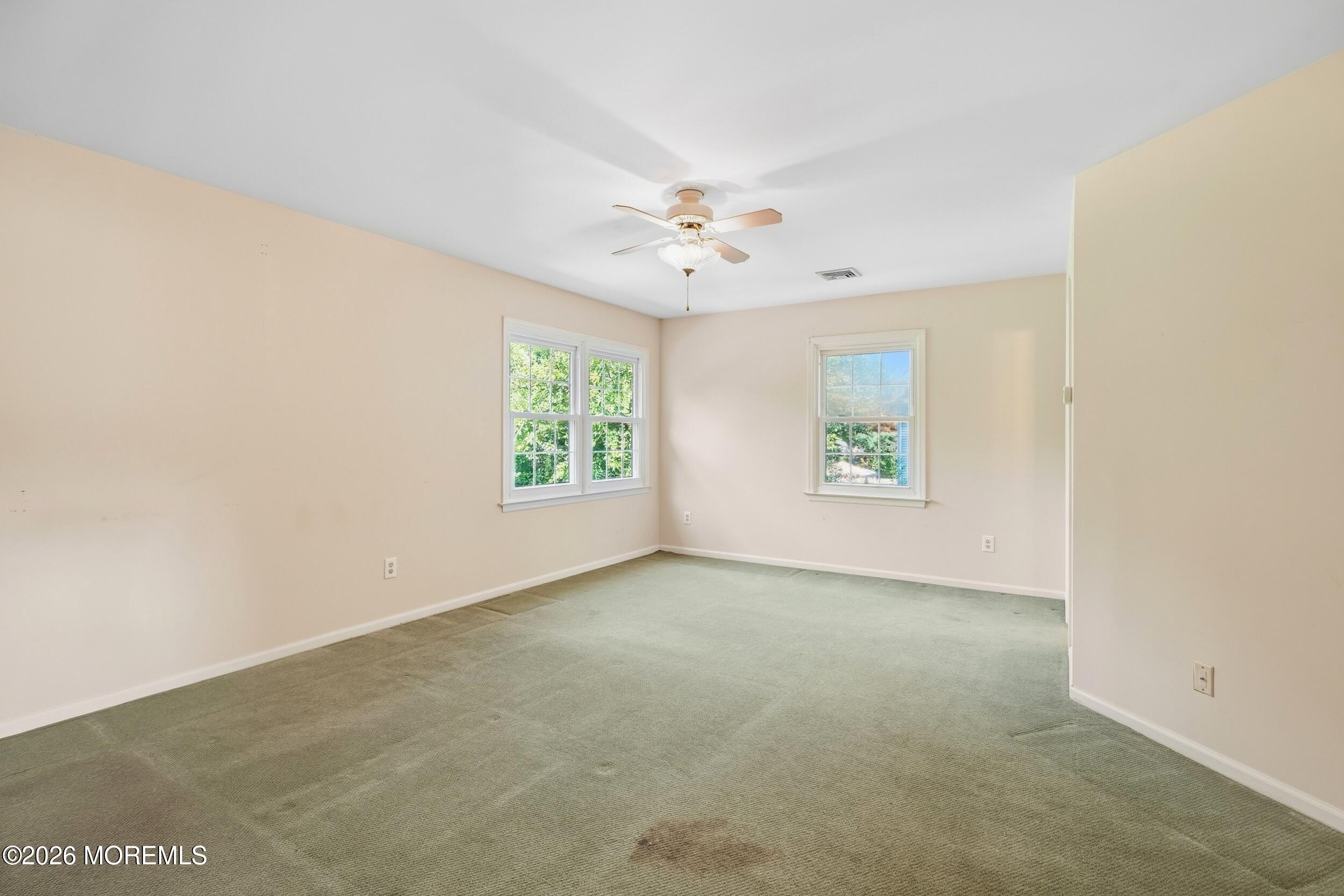 2 Oxford Lane Eatontown NJ 07724
