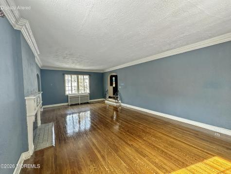 112 Oxford Place Bergenfield NJ 07621
