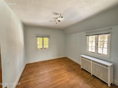 112 Oxford Place Bergenfield NJ 07621