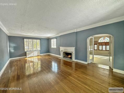 112 Oxford Place Bergenfield NJ 07621