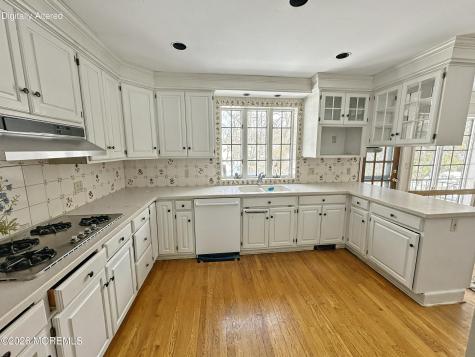 112 Oxford Place Bergenfield NJ 07621