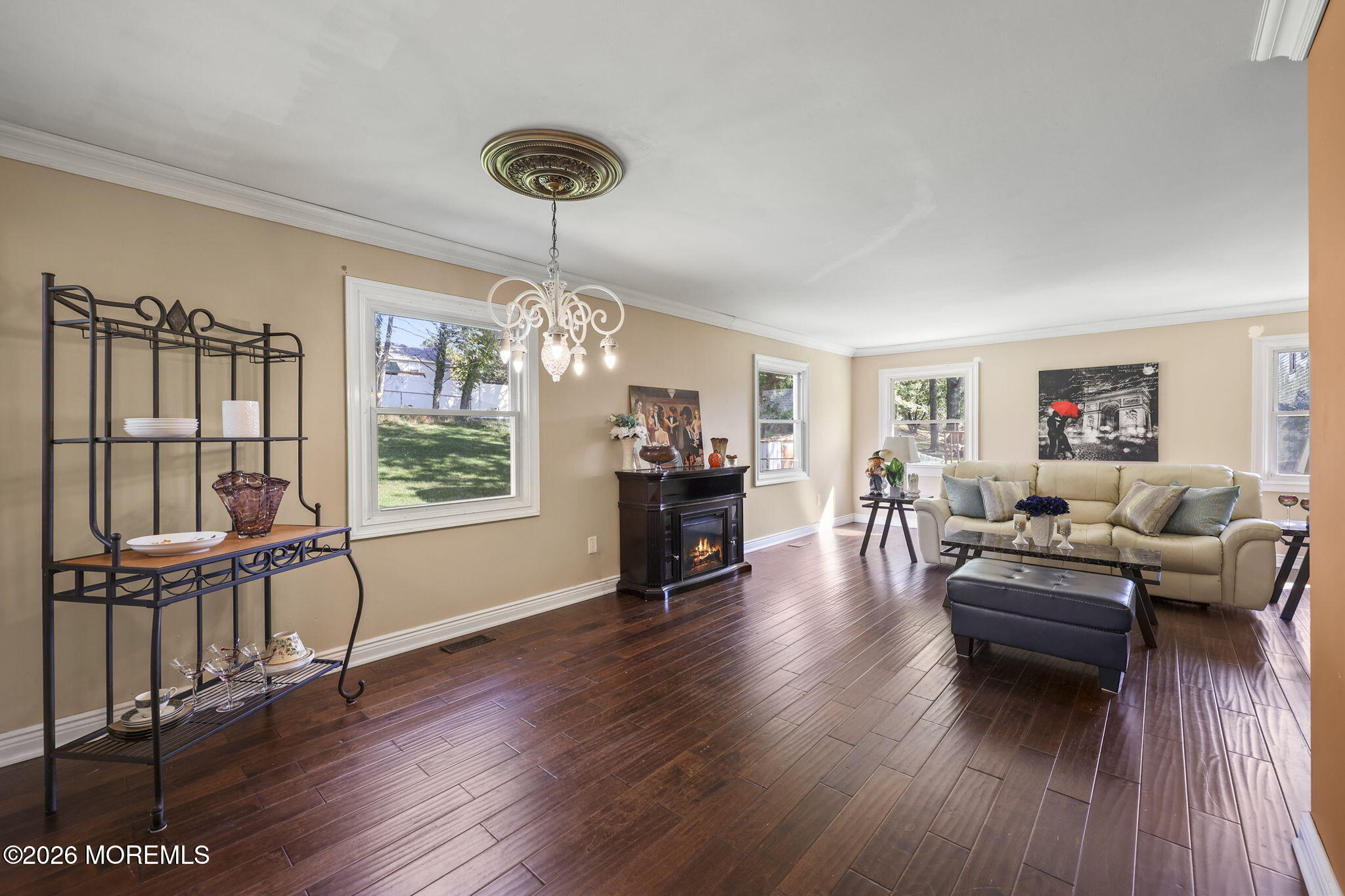 58 Knox Lane Manalapan NJ 07726