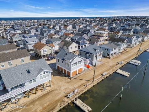 121 W Pelican Way Lavallette NJ 08735