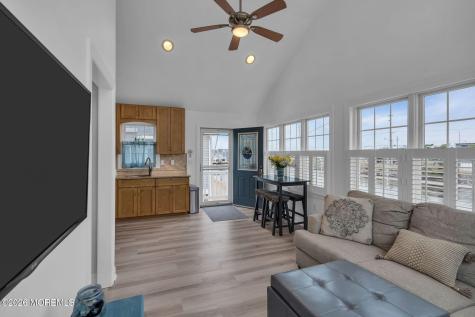 121 W Pelican Way Lavallette NJ 08735