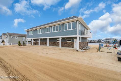 121 W Pelican Way Lavallette NJ 08735