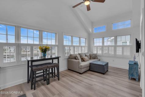 121 W Pelican Way Lavallette NJ 08735